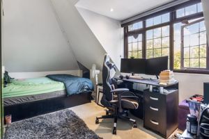 Photo 7- click for photo gallery